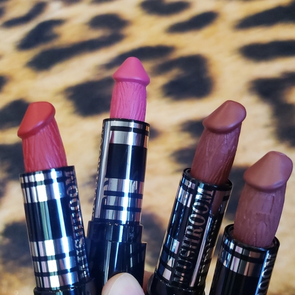 Dolls Kill Other - FREE 💄Lipstick